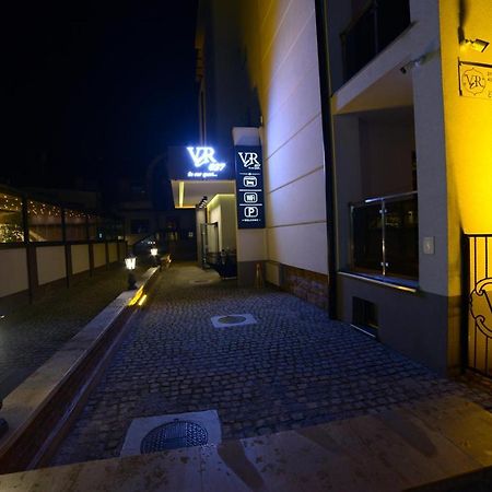 Vir Villa Kruševac Eksteriør bilde